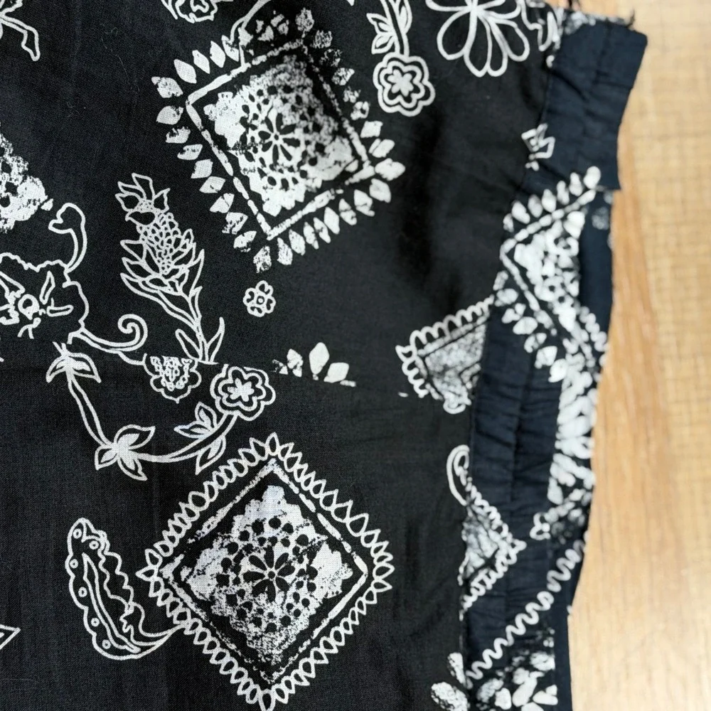 Coldwater‎ Creek Black White Geometric Floral Paisley Midi Skirt Large
